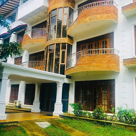 Mount House Hotel Apartment Dickwella Exterior photo